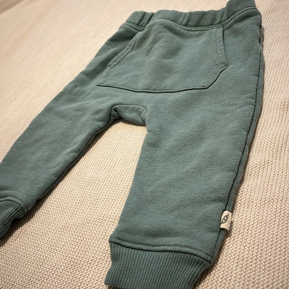 🧡 3 for $16 Sale • Fall / Winter 2 Pairs of Pants - Picture 6 of 15